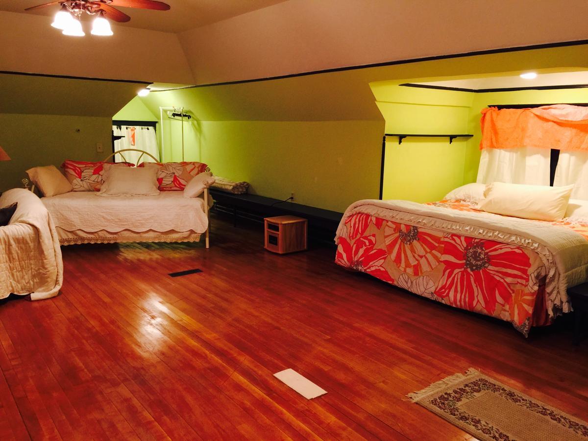 Scarlett House Victorian B & B Janesville Ngoại thất bức ảnh