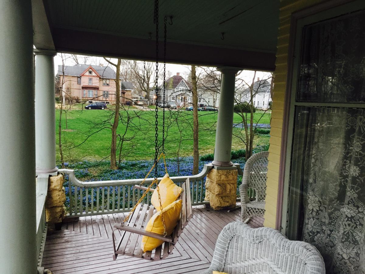 Scarlett House Victorian B & B Janesville Ngoại thất bức ảnh