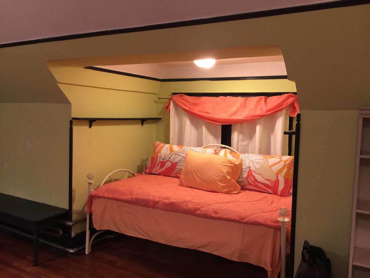 Scarlett House Victorian B & B Janesville Ngoại thất bức ảnh